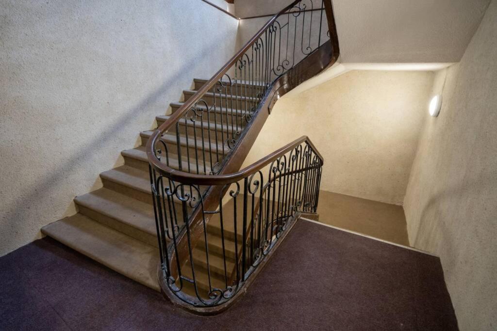 La Veilleuse - Appartement Au Coeur Du Centre Ville Limoges Luaran gambar